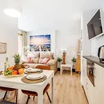 Διαμέρισμα Modern 1 Bedroom In Very Center Of Marbella.