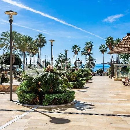 Lejlighed Modern 1 Bedroom In Very Center Of Marbella. *