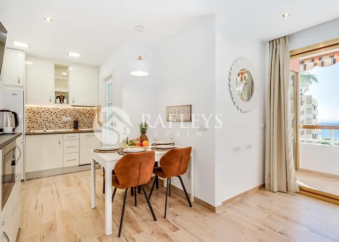 Lejlighed Modern 1 Bedroom In Very Center Of Marbella. Marbella